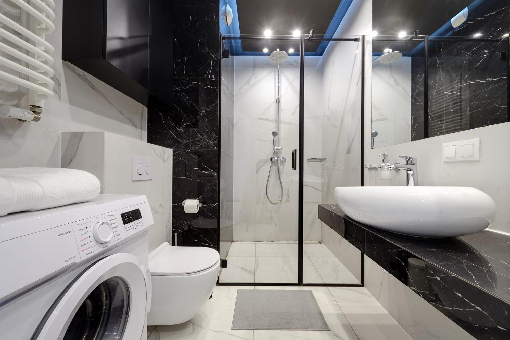Golden Apartments Sokolska 30 Towers - Great Location&74 カトヴィツェ エクステリア 写真